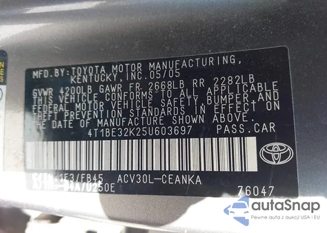 2005 Toyota Camry Le z USA, uszkodzony, nr VIN 4T1BE32K25U603697